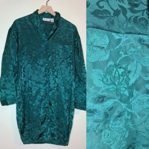 Signature Expressions dress